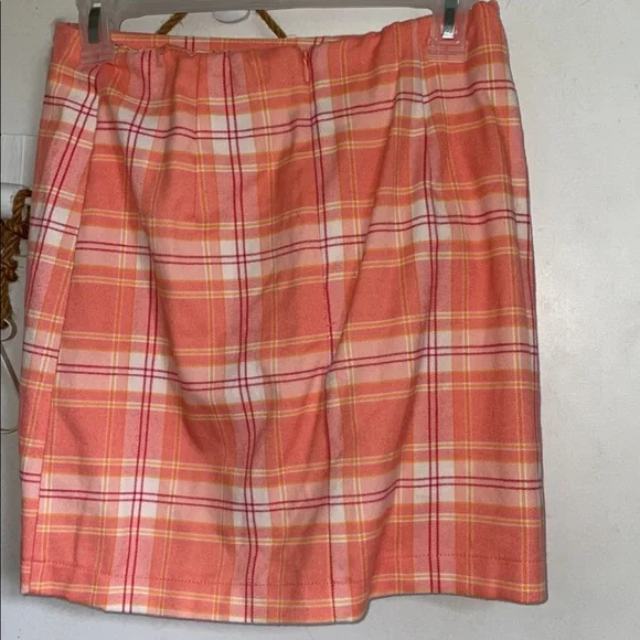 Wild Fable skirt with zipper in the back - Picture 2 of 3